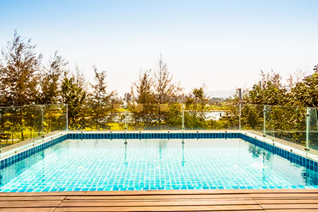 Cost of Glass Pool Fence Repair in Parkland, FL